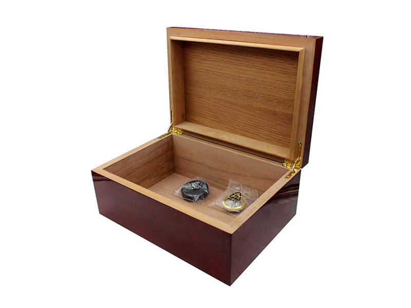 Humidor For 50-60 Cigars